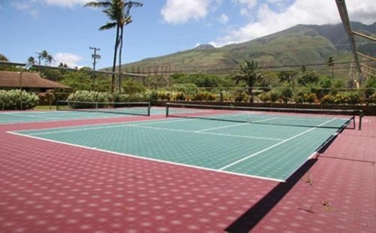 Molokai Island Retreat With Beautiful Ocean Views And Pool - Newly Remodeled! Lägenhet Ualapue Exteriör bild