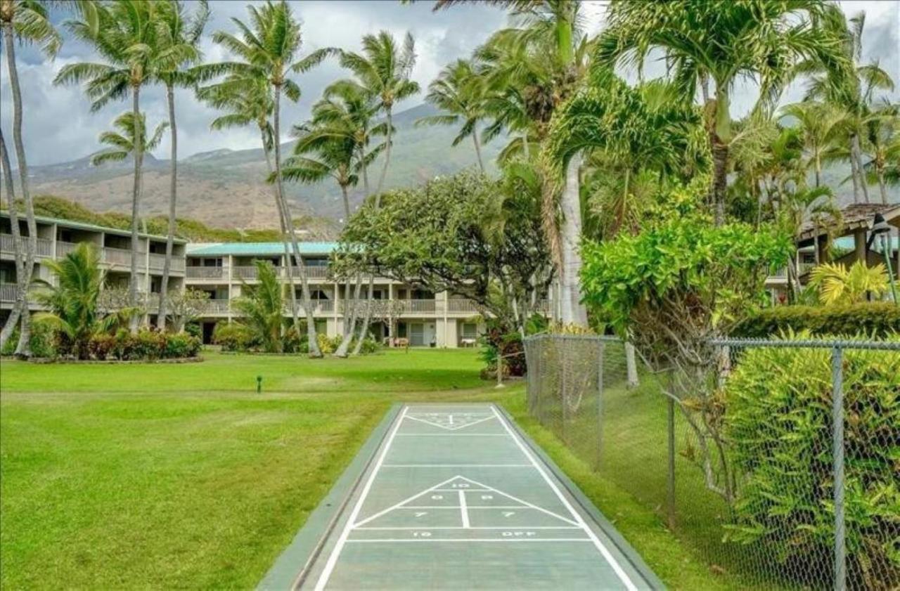 Molokai Island Retreat With Beautiful Ocean Views And Pool - Newly Remodeled! Lägenhet Ualapue Exteriör bild